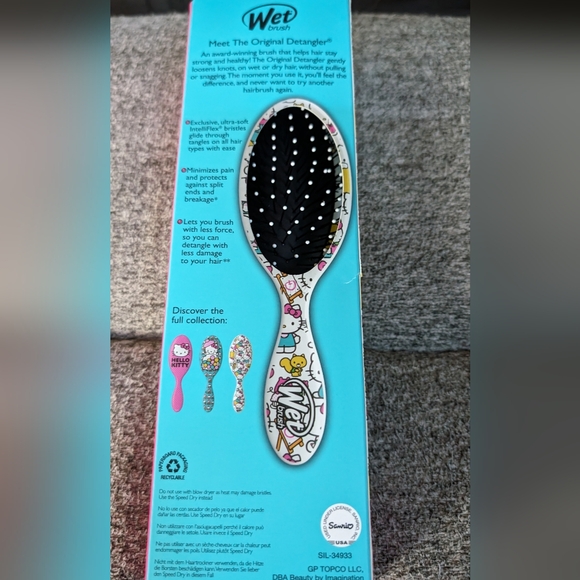 🆕Hello Kitty Wet Brush Detangler - Picture 3 of 3